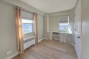 2909 N Sheridan Rd, Chicago, IL 60657 - Photo 6