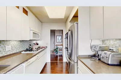 2800 N Lake Shore Drive #502, Chicago, IL 60657 - Photo 10