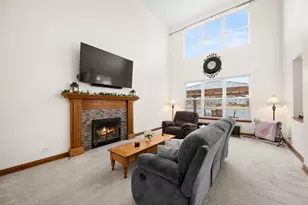 1839 Brower Pl, Sycamore, IL 60178 - Photo 12