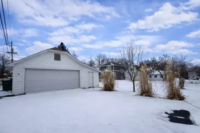 717 Warner Avenue, Lemont, IL 60439 - Photo 2
