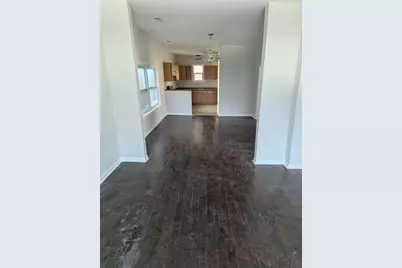 11316 S Indiana Avenue, Chicago, IL 60628 - Photo 10