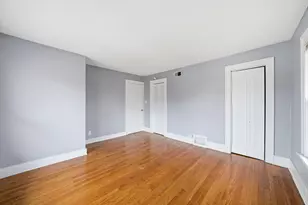 18335 Sherman St, Lansing, IL 60438 - Photo 6