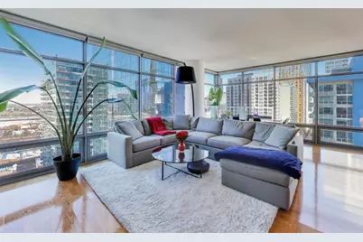 100 E 14th Street #2010, Chicago, IL 60605 - Photo 2