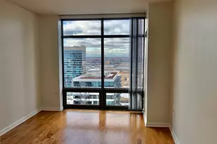 100 E 14th St, Chicago, IL 60605 - Photo 14