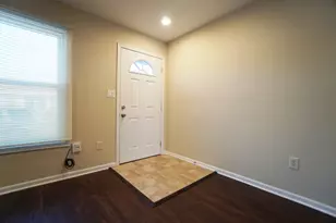 2908 30th St, Zion, IL 60099 - Photo 2