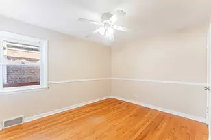 5344 N Mulligan Ave, Chicago, IL 60630 - Photo 8