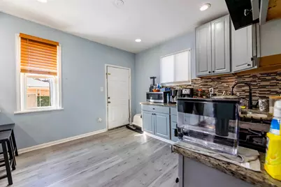 9020 S Carpenter Street, Chicago, IL 60620 - Photo 6