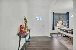 3635 Ambrosia Dr, Naperville, IL 60564 - Photo 4