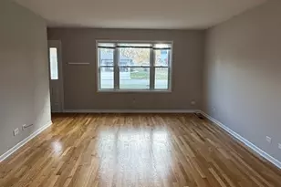 10752 1st Ct, Mokena, IL 60448 - Photo 2