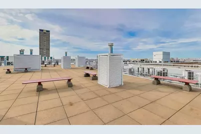 933 W Van Buren Street #425, Chicago, IL 60607 - Photo 32