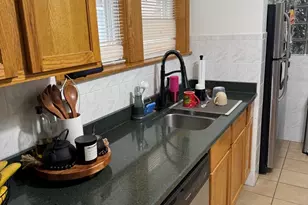 [Address not provided], Chicago, IL 60618 - Photo 4