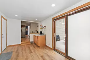 2021 W Spring Ridge Dr, Arlington Heights, IL 60004 - Photo 14