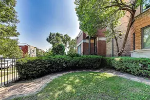 6318 S Greenwood Ave, Chicago, IL 60637 - Photo 4