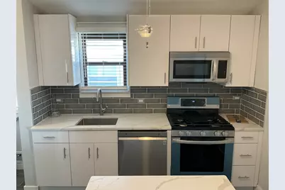 [Address not provided], Chicago, IL 60630 - Photo 8