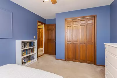 2813 Stonehurst Drive, Bloomington, IL 61704 - Photo 40