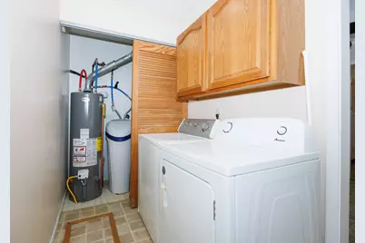 8021 Pine Avenue, Downs, IL 61736 - Photo 14