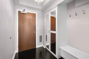 130 N Garland Ct, Chicago, IL 60602 - Photo 4