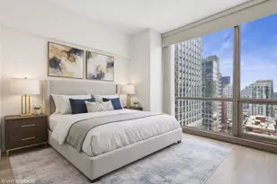 21 E Huron St, Chicago, IL 60611 - Photo 18