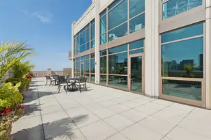 21 E Huron St, Chicago, IL 60611 - Photo 28