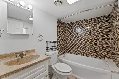 9909 Elm Circle Drive, Oak Lawn, IL 60453 - Photo 10