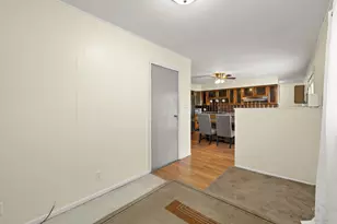 [Address not provided], Streamwood, IL 60107 - Photo 16