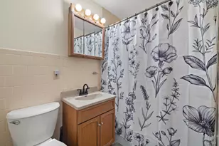 [Address not provided], Streamwood, IL 60107 - Photo 20