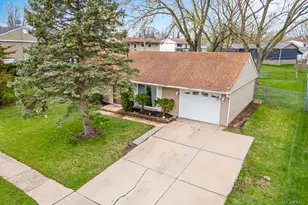 [Address not provided], Streamwood, IL 60107 - Photo 2