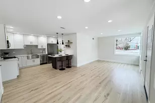 8949 S Utica Ave, Evergreen Park, IL 60805 - Photo 20