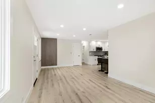 8949 S Utica Ave, Evergreen Park, IL 60805 - Photo 6