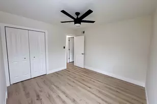 8949 S Utica Ave, Evergreen Park, IL 60805 - Photo 18