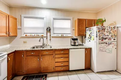 8723 Callie Avenue, Morton Grove, IL 60053 - Photo 10