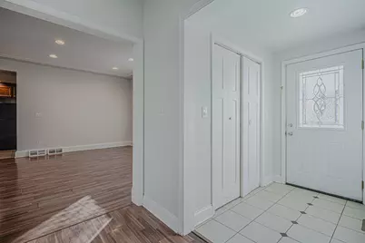 3029 Gilboa Avenue, Zion, IL 60099 - Photo 12