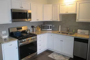 1321 S Finley Rd, Lombard, IL 60148 - Photo 6