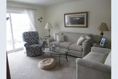 1321 S Finley Road #211, Lombard, IL 60148 - Photo 12