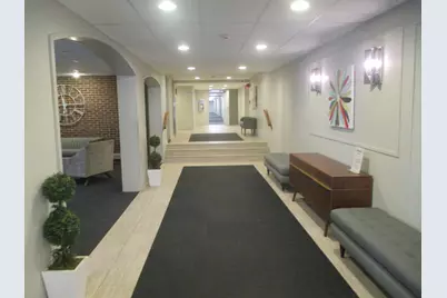 1321 S Finley Road #211, Lombard, IL 60148 - Photo 4