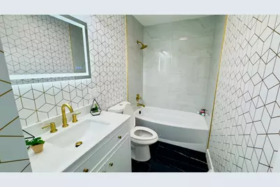 527 Northgate Road, Lindenhurst, IL 60046 - Photo 18