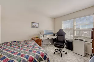 34182 N Wineberry Ln, Round Lake, IL 60073 - Photo 14