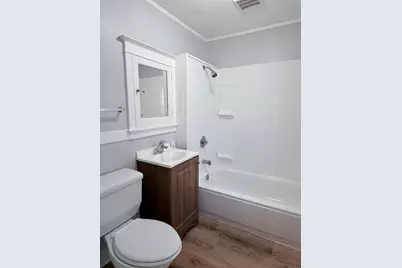 349 W Illinois Avenue, Aurora, IL 60506 - Photo 8