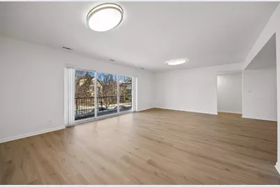 820 Oakton Street #2C, Evanston, IL 60202 - Photo 2