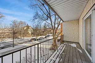 820 Oakton St, Evanston, IL 60202 - Photo 10