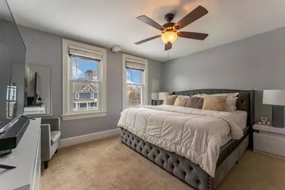 483 Barrett Street, Elgin, IL 60120 - Photo 12