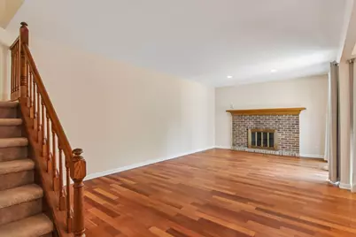 682 Claridge Circle, Hoffman Estates, IL 60169 - Photo 20