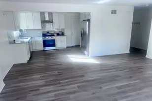 15119 Meadow Ln, Dolton, IL 60419 - Photo 8