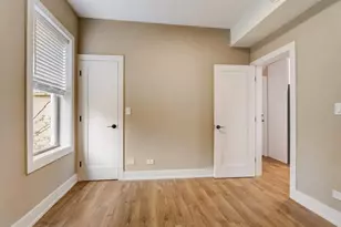 3001 N Sawyer Ave, Chicago, IL 60618 - Photo 6