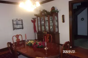 454 S 5th St, Watseka, IL 60970 - Photo 36