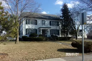 454 S 5th St, Watseka, IL 60970 - Photo 12