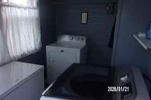 454 S 5th St, Watseka, IL 60970 - Photo 38