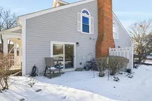 1511 Queensgreen Ct, Naperville, IL 60563 - Photo 18