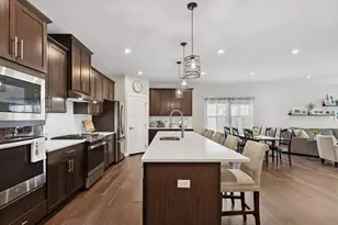 1873 White Lake Dr, Antioch, IL 60002 - Photo 8