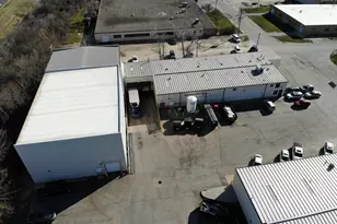 947 Carney Ct, Antioch, IL 60002 - Photo 1